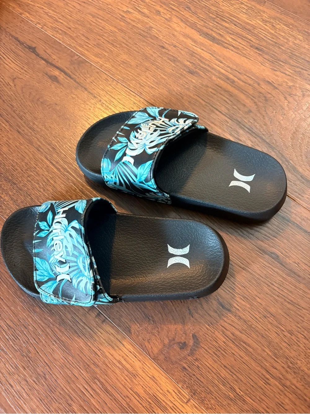 Hurley Kids Black Slides with Turquoise Floral Strap